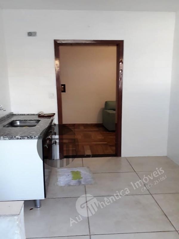 Apartamento à venda com 2 quartos, 70m² - Foto 9