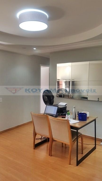 Apartamento à venda com 3 quartos, 81m² - Foto 4