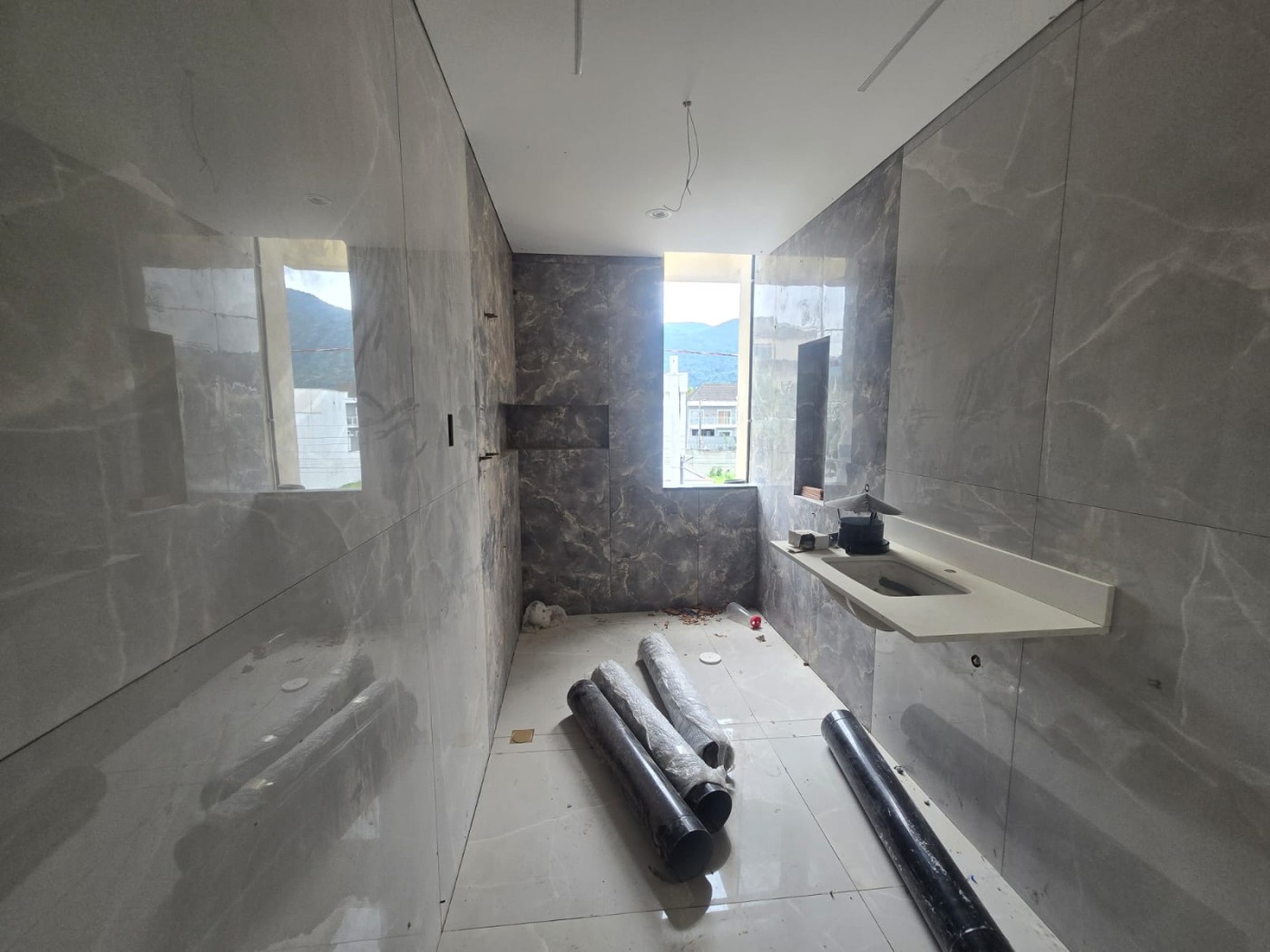 Casa de Condomínio à venda com 4 quartos, 220m² - Foto 11