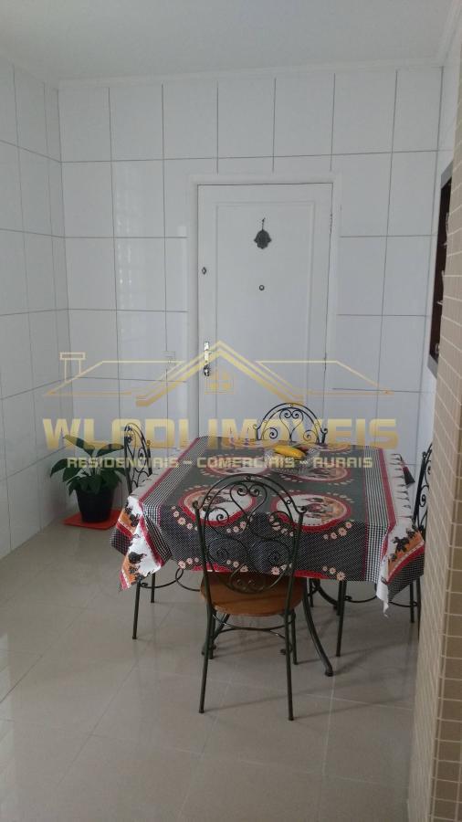 Apartamento à venda com 3 quartos, 140m² - Foto 6