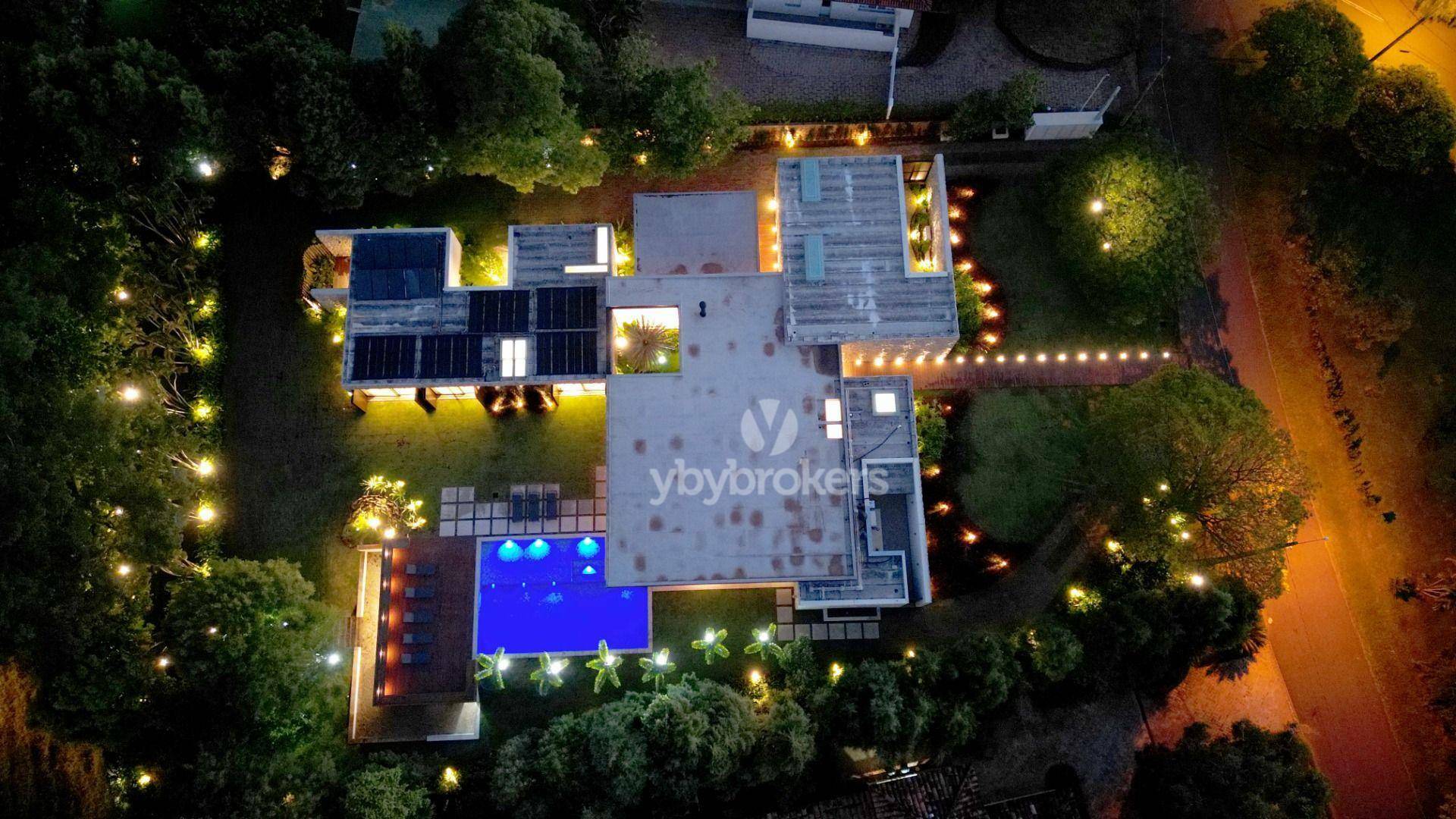 Casa de Condomínio à venda com 6 quartos, 950m² - Foto 18