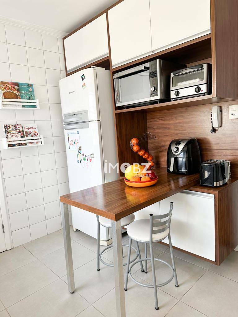 Apartamento à venda com 3 quartos, 85m² - Foto 7