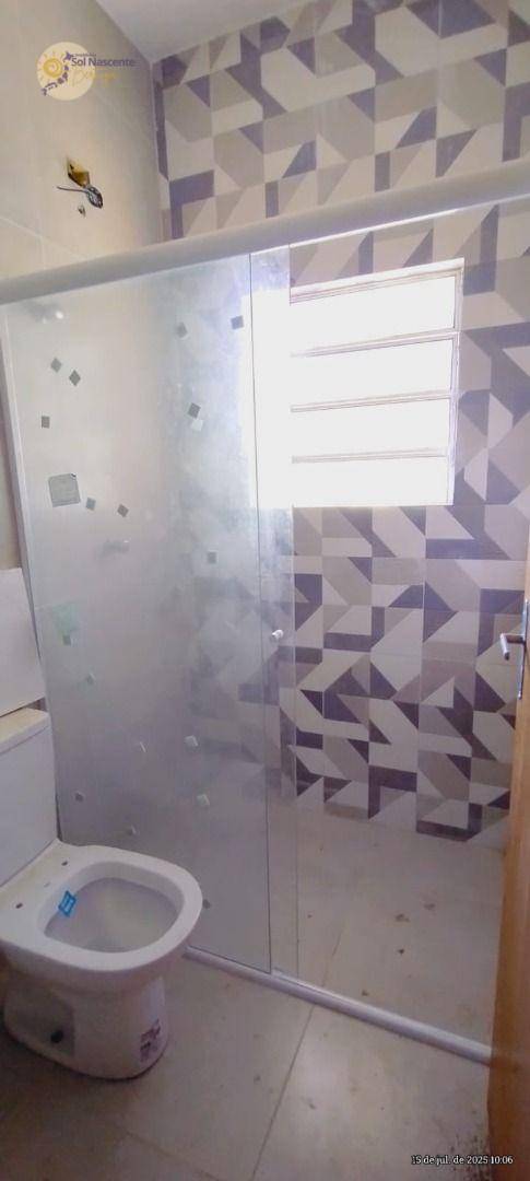 Casa à venda com 2 quartos, 72m² - Foto 14