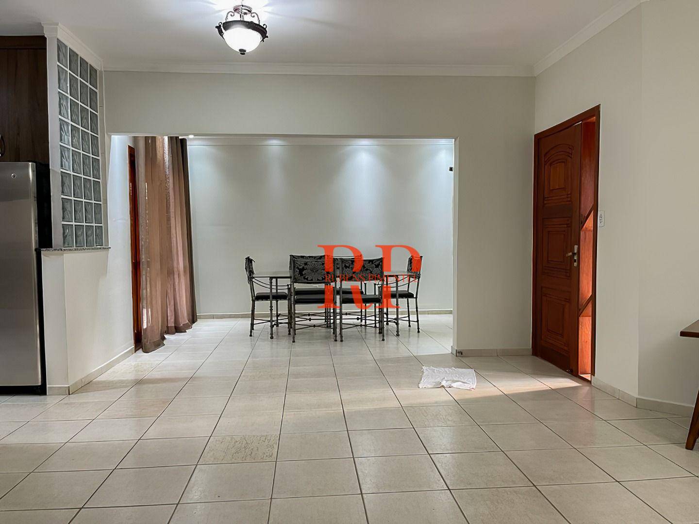 Casa à venda com 3 quartos, 306m² - Foto 10