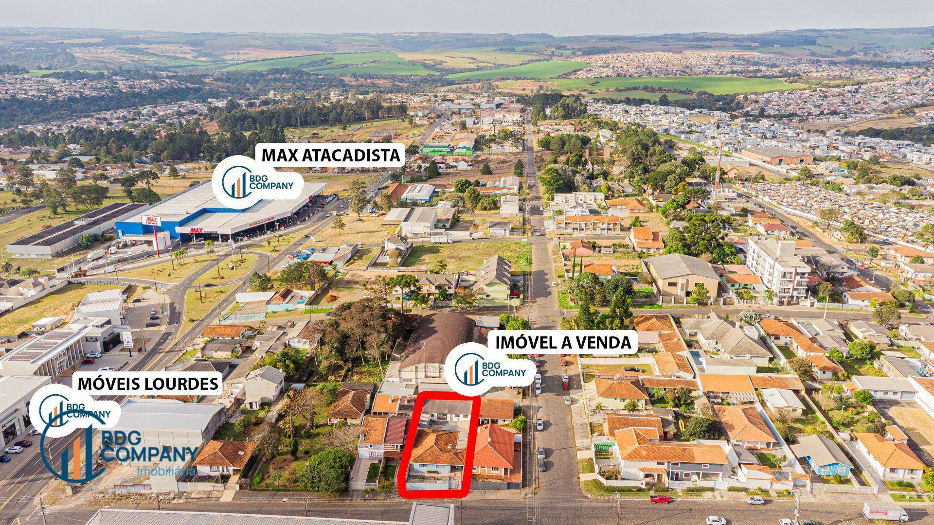 Casa à venda com 3 quartos, 221m² - Foto 20