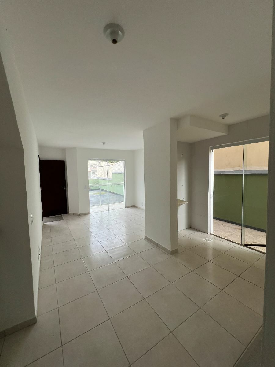 Apartamento à venda com 2 quartos, 70m² - Foto 10