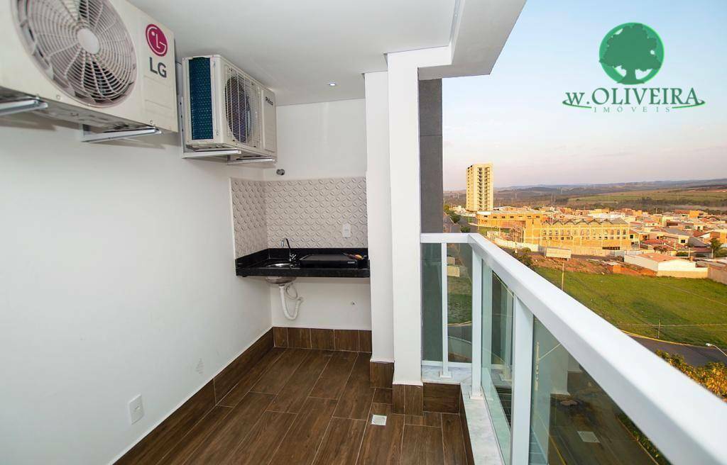 Apartamento à venda com 2 quartos, 64m² - Foto 6