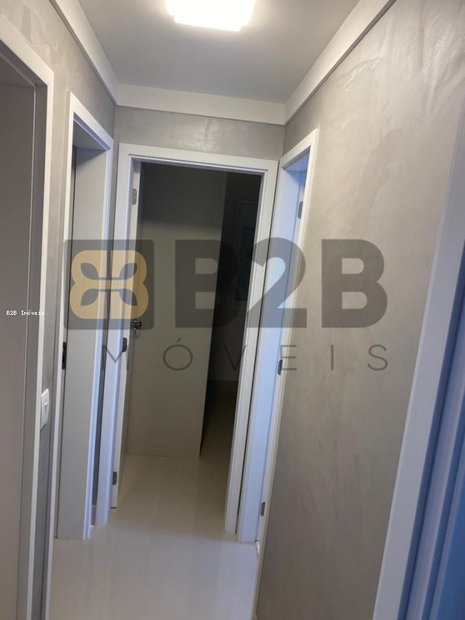 Apartamento à venda com 3 quartos, 96m² - Foto 7