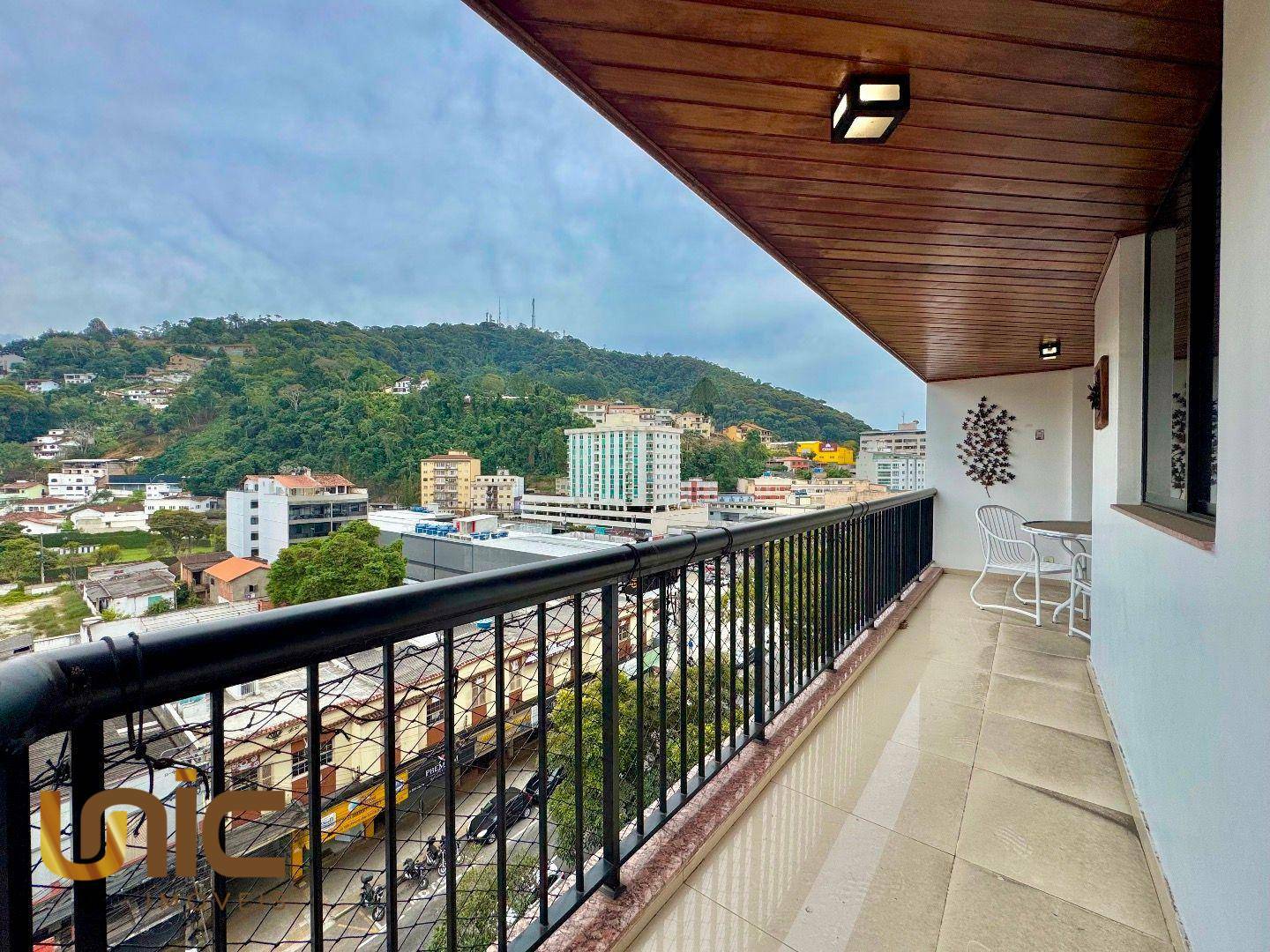 Apartamento à venda com 2 quartos, 86m² - Foto 19