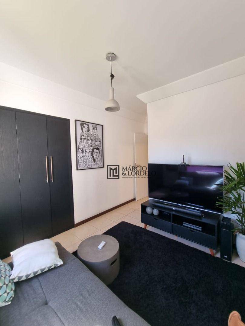 Apartamento à venda com 3 quartos, 100m² - Foto 8