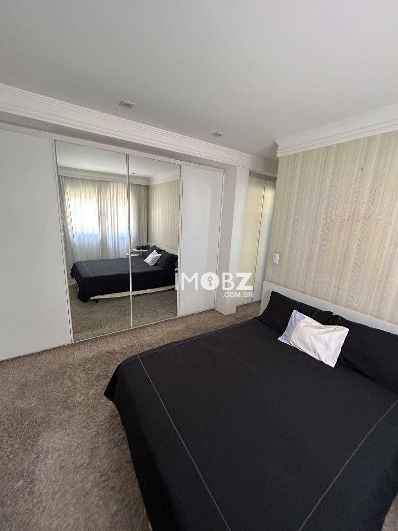 Apartamento à venda com 3 quartos, 270m² - Foto 21