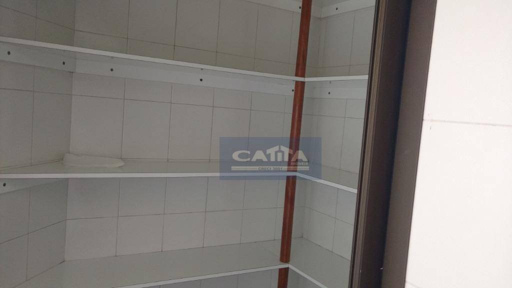 Apartamento à venda com 4 quartos, 233m² - Foto 5