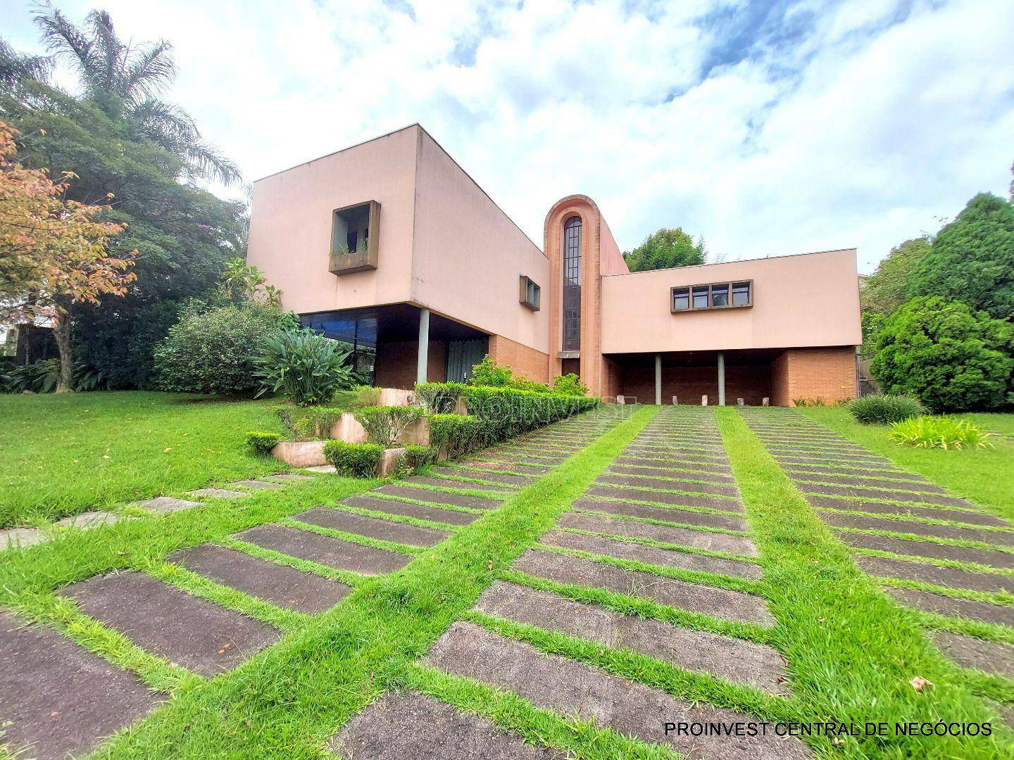 Casa de Condomínio à venda com 4 quartos, 585m² - Foto 2