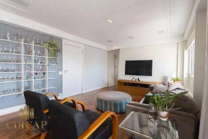 Apartamento à venda com 3 quartos, 147m² - Foto 7