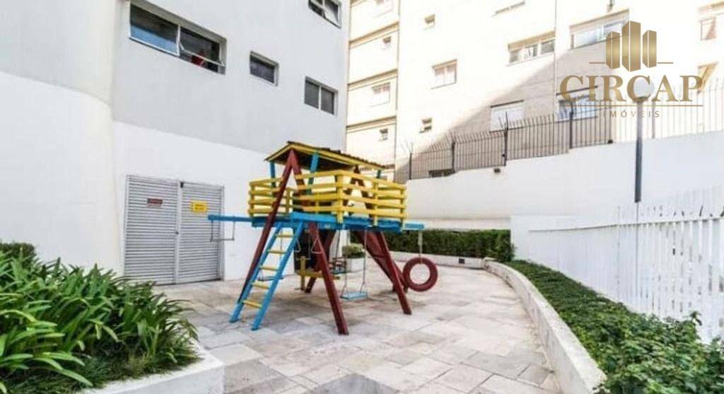 Apartamento à venda com 3 quartos, 240m² - Foto 16