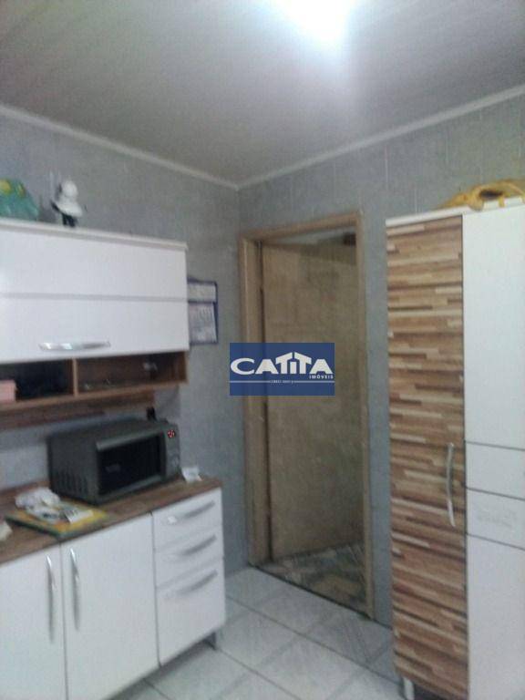 Sobrado à venda com 3 quartos, 190m² - Foto 4