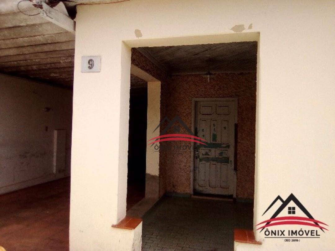 Casa à venda com 3 quartos, 700m² - Foto 8