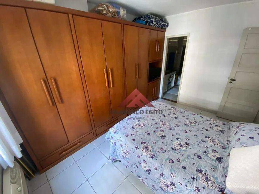 Apartamento à venda com 3 quartos, 107m² - Foto 13