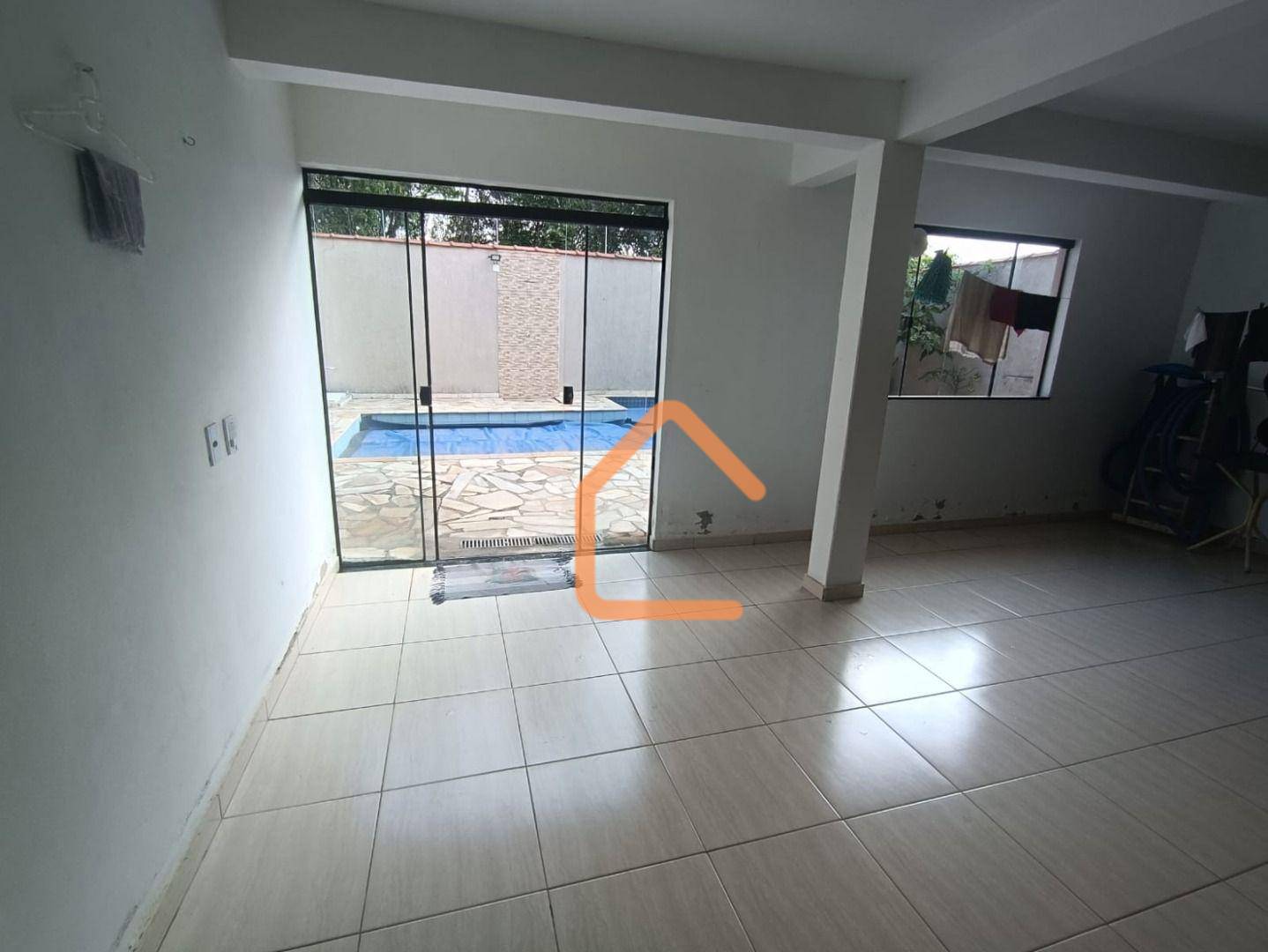 Casa à venda com 3 quartos, 240m² - Foto 17