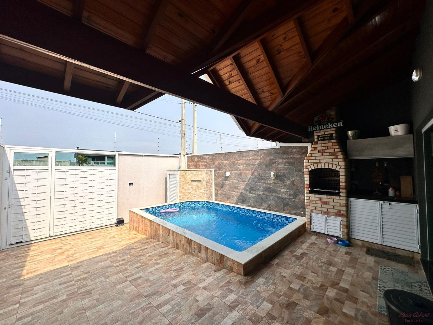 Casa à venda com 2 quartos, 80m² - Foto 17