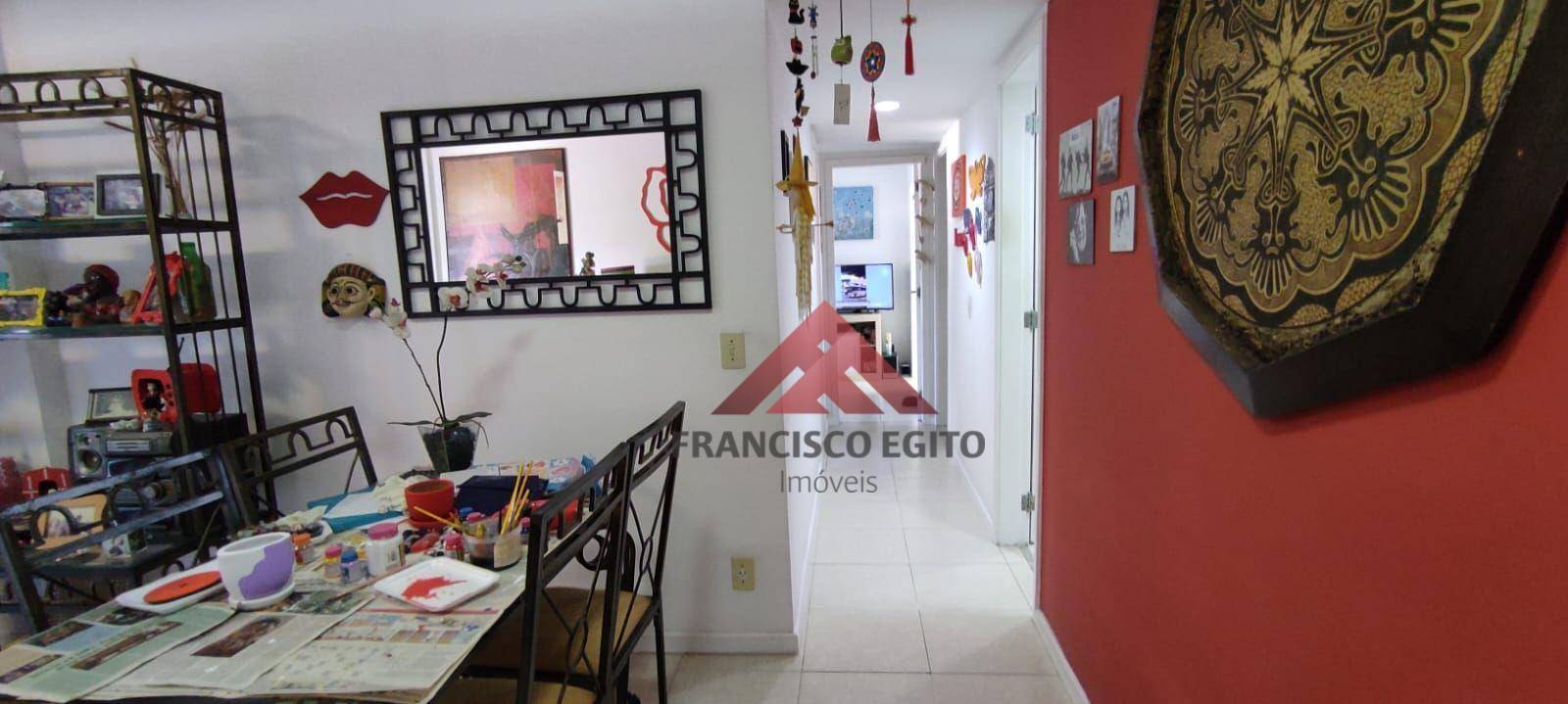 Apartamento à venda com 2 quartos, 70m² - Foto 4