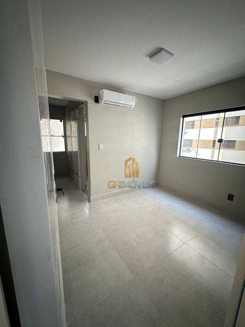 Apartamento à venda com 3 quartos, 106m² - Foto 10