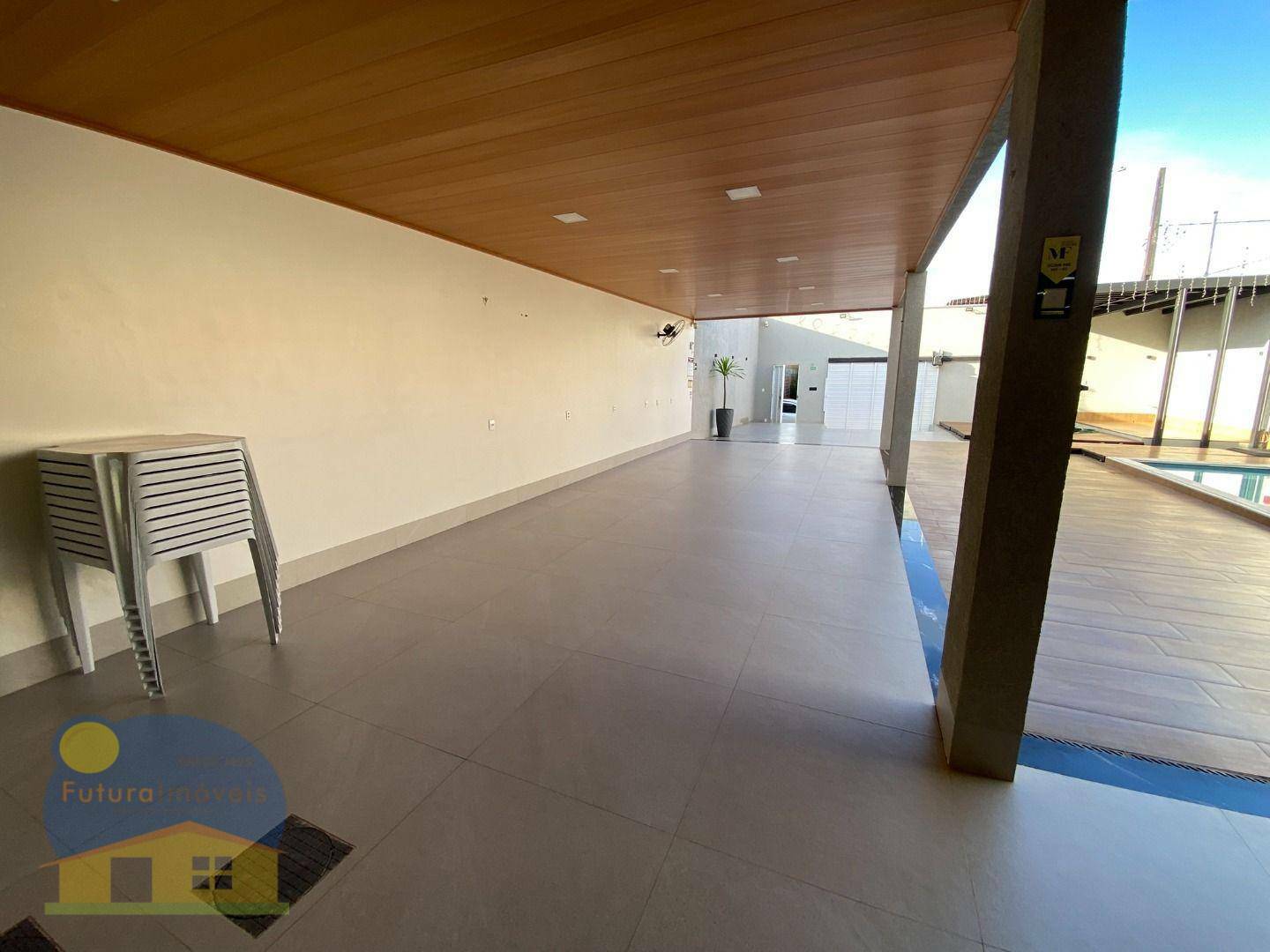 Casa à venda e aluguel com 3 quartos, 160m² - Foto 12