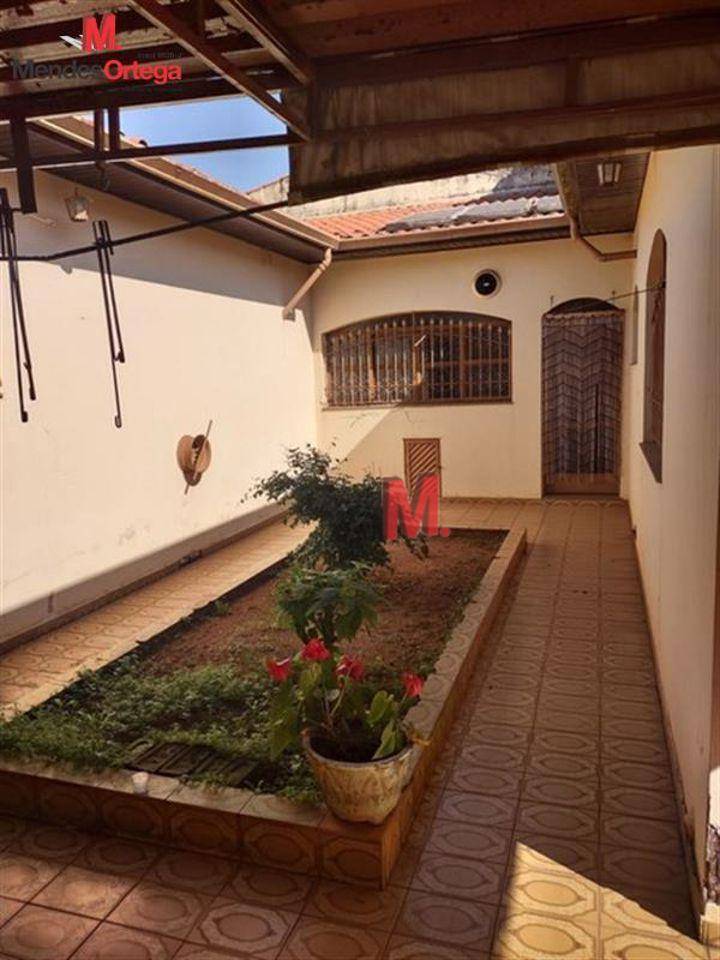 Casa à venda com 2 quartos, 313m² - Foto 22