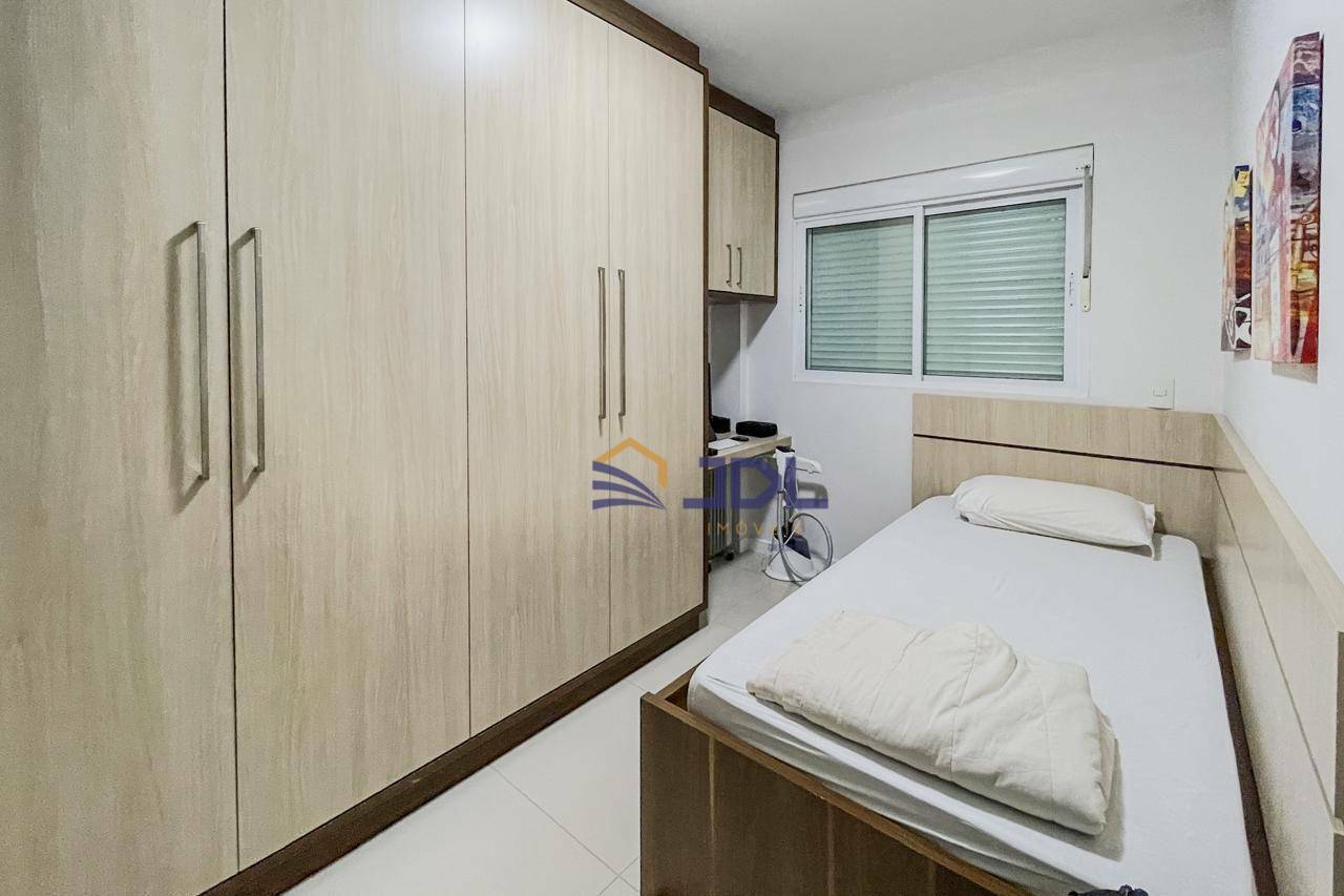 Apartamento à venda com 2 quartos, 81m² - Foto 12