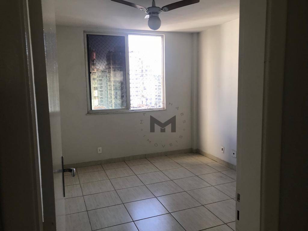 Cobertura à venda com 3 quartos, 200m² - Foto 15