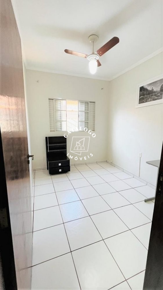 Casa à venda com 3 quartos, 168m² - Foto 9