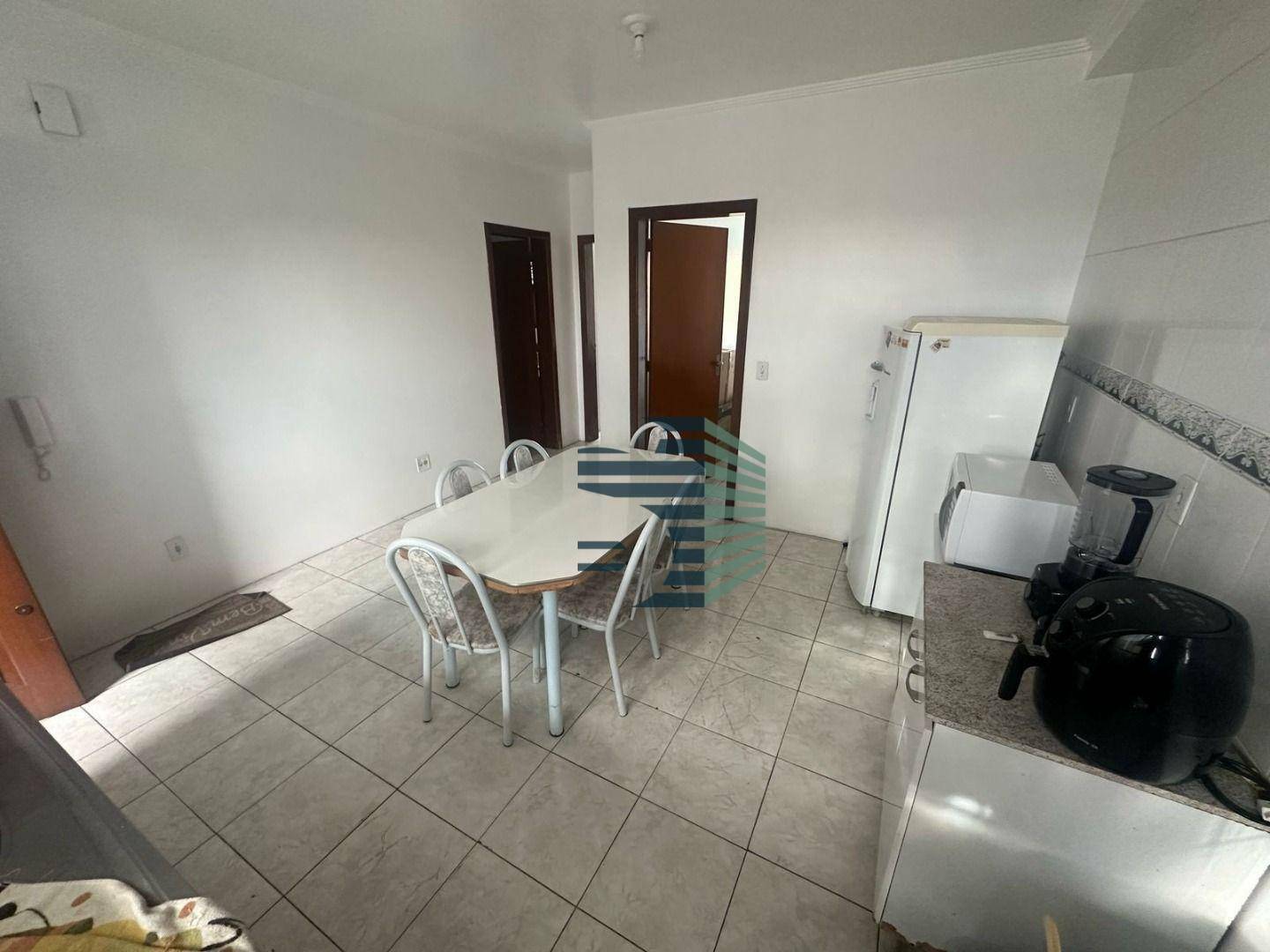 Apartamento para alugar com 2 quartos, 70m² - Foto 6