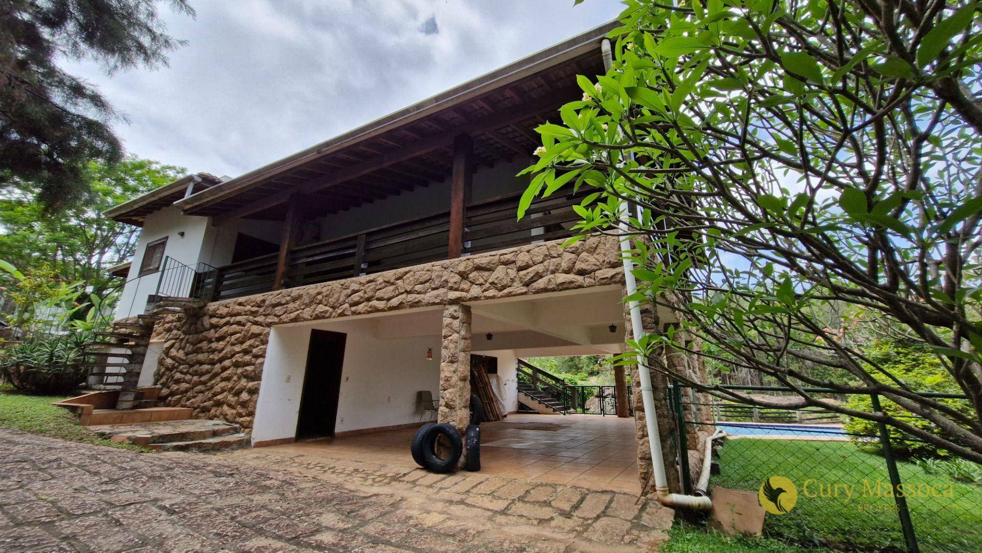 Casa de Condomínio à venda com 4 quartos, 446m² - Foto 4