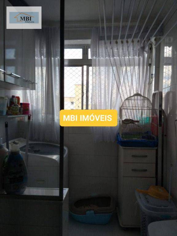 Apartamento à venda com 2 quartos, 62m² - Foto 11