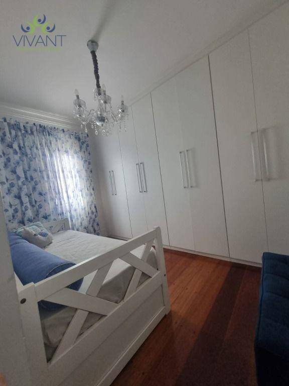 Apartamento à venda com 3 quartos, 198m² - Foto 3