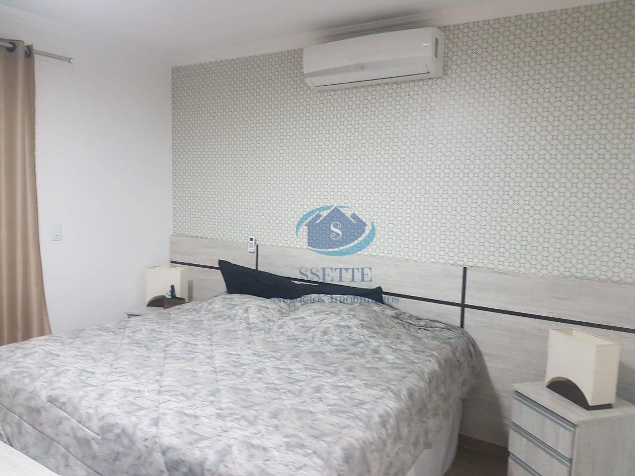 Sobrado à venda com 2 quartos, 210m² - Foto 11