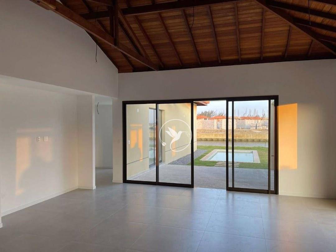 Casa de Condomínio à venda com 4 quartos, 173m² - Foto 12