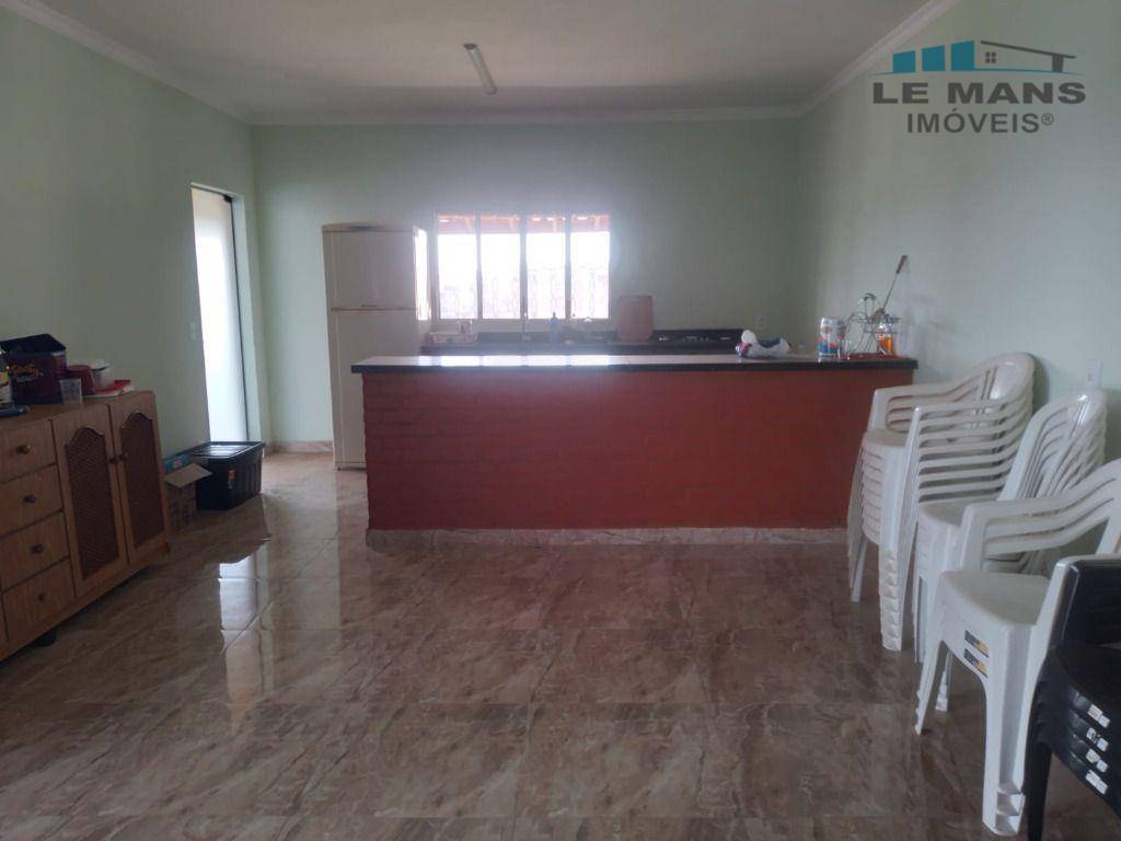 Chácara à venda com 3 quartos, 1050M2 - Foto 13