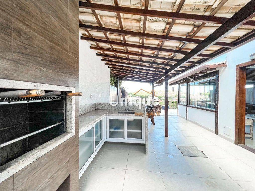 Casa de Condomínio à venda com 3 quartos, 204m² - Foto 30