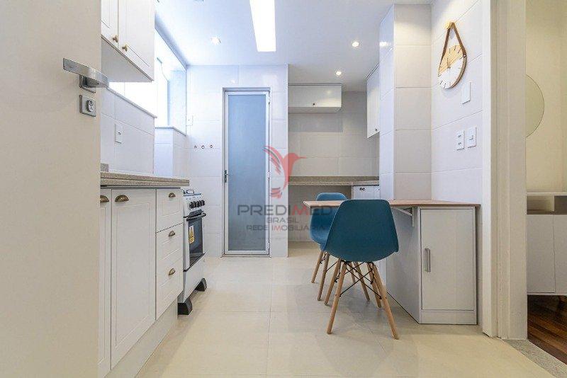 Apartamento à venda com 2 quartos, 80m² - Foto 4