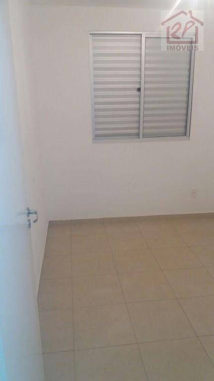 Apartamento à venda com 2 quartos, 47m² - Foto 4