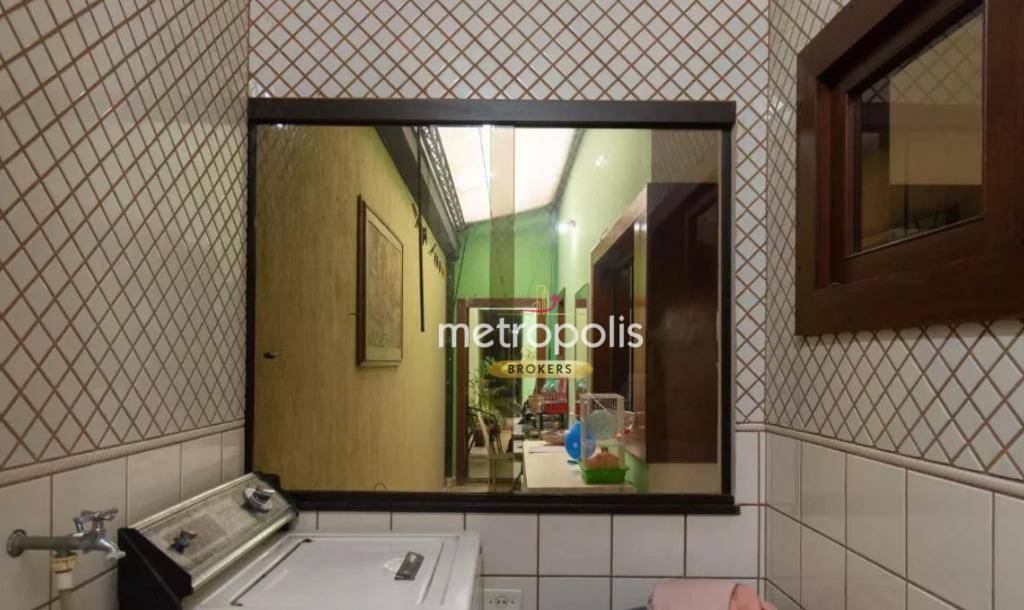 Sobrado à venda e aluguel com 3 quartos, 260m² - Foto 27