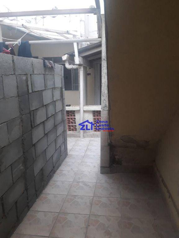 Sobrado à venda com 2 quartos, 65m² - Foto 25