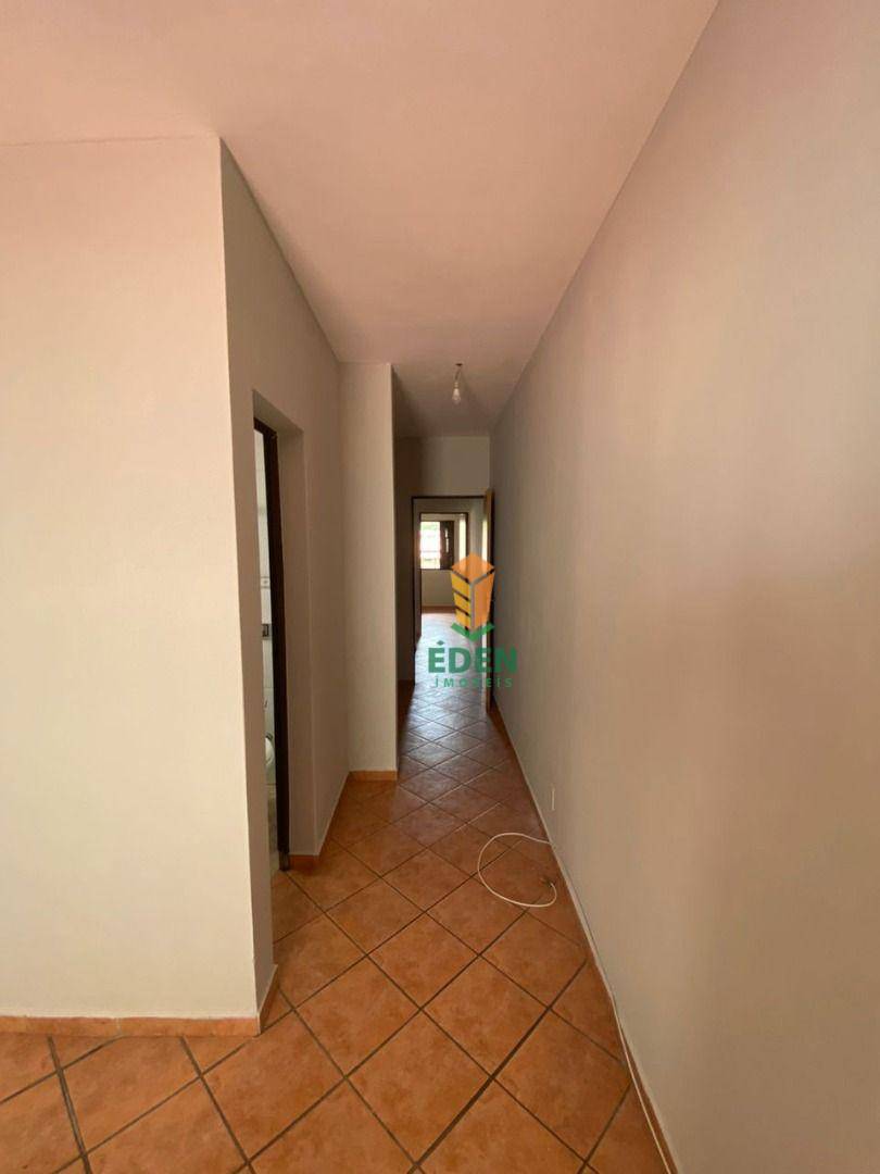 Casa à venda com 3 quartos, 80m² - Foto 6