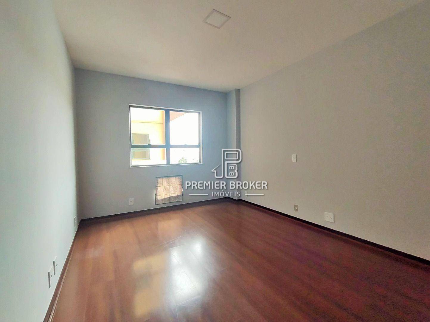 Apartamento à venda com 4 quartos, 141m² - Foto 13