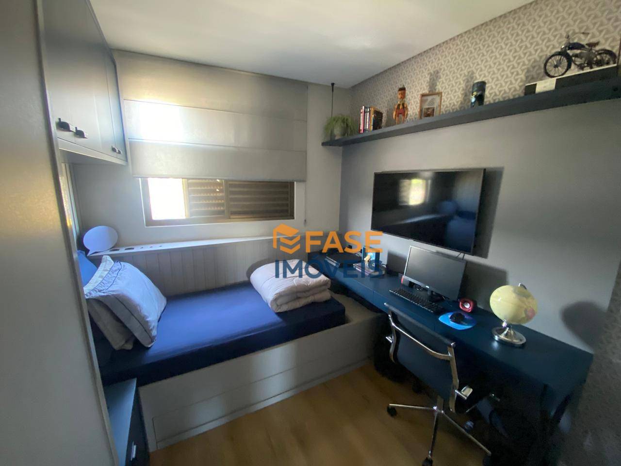 Apartamento à venda com 3 quartos, 166m² - Foto 11