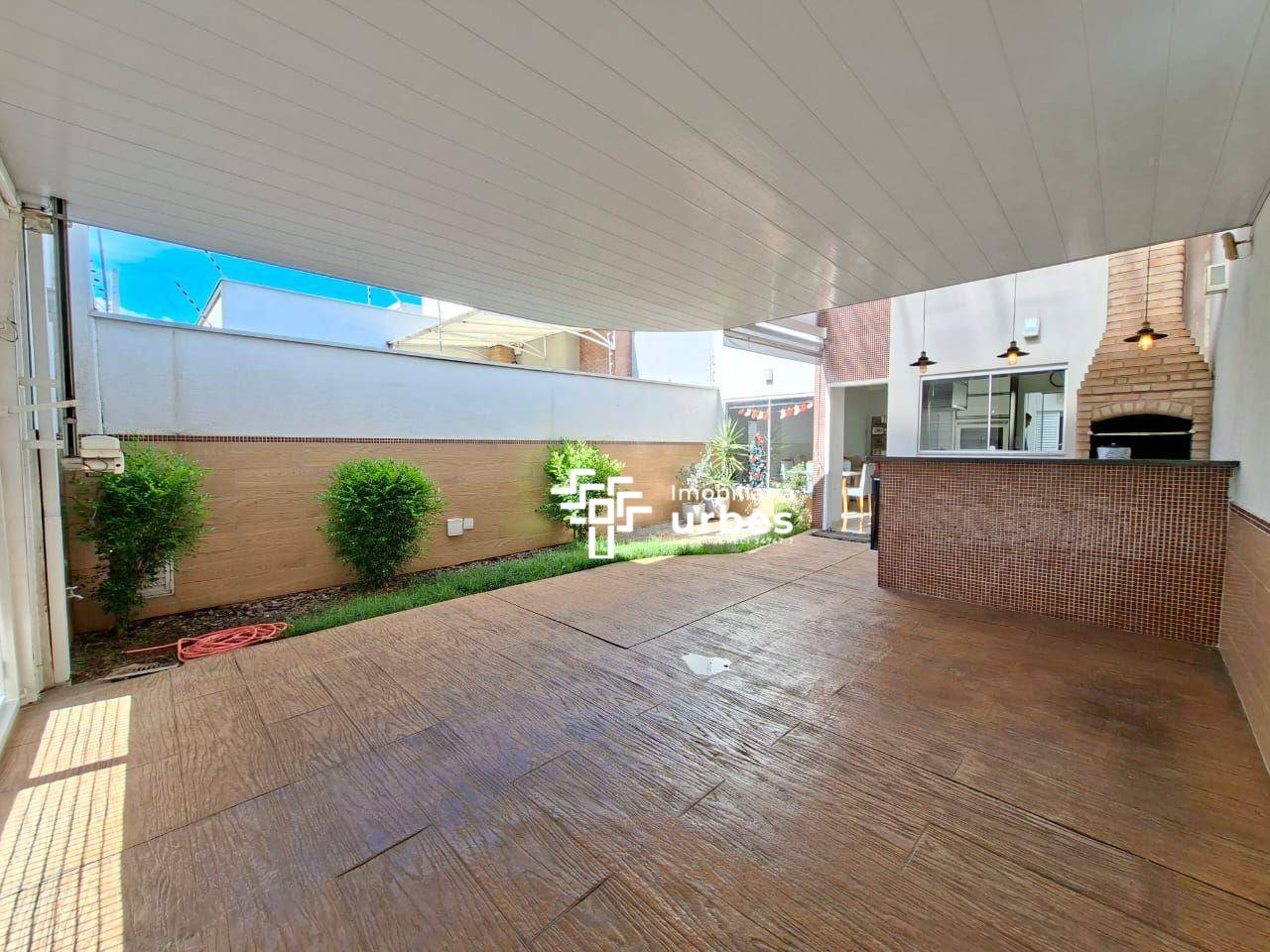 Casa, 3 quartos, 98 m² - Foto 2