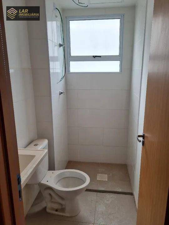 Apartamento à venda com 2 quartos, 40m² - Foto 12