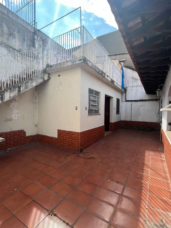 Casa à venda e aluguel com 3 quartos, 126m² - Foto 22