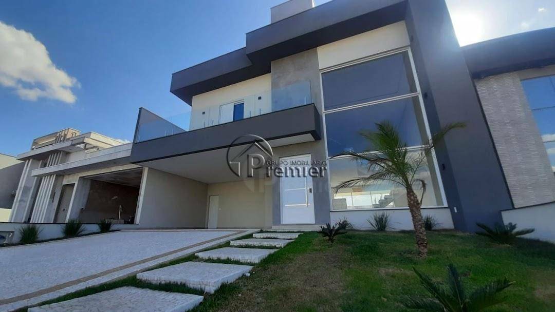 Casa à venda com 3 quartos, 286m² - Foto 1